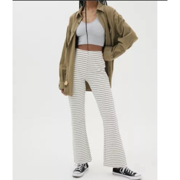 Urban Outfitters Pants - Urban Outfitters Navy Striped Pull-On Flare Pant Small